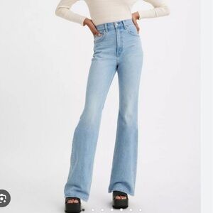 Levi’s 70s high flare W28 L30